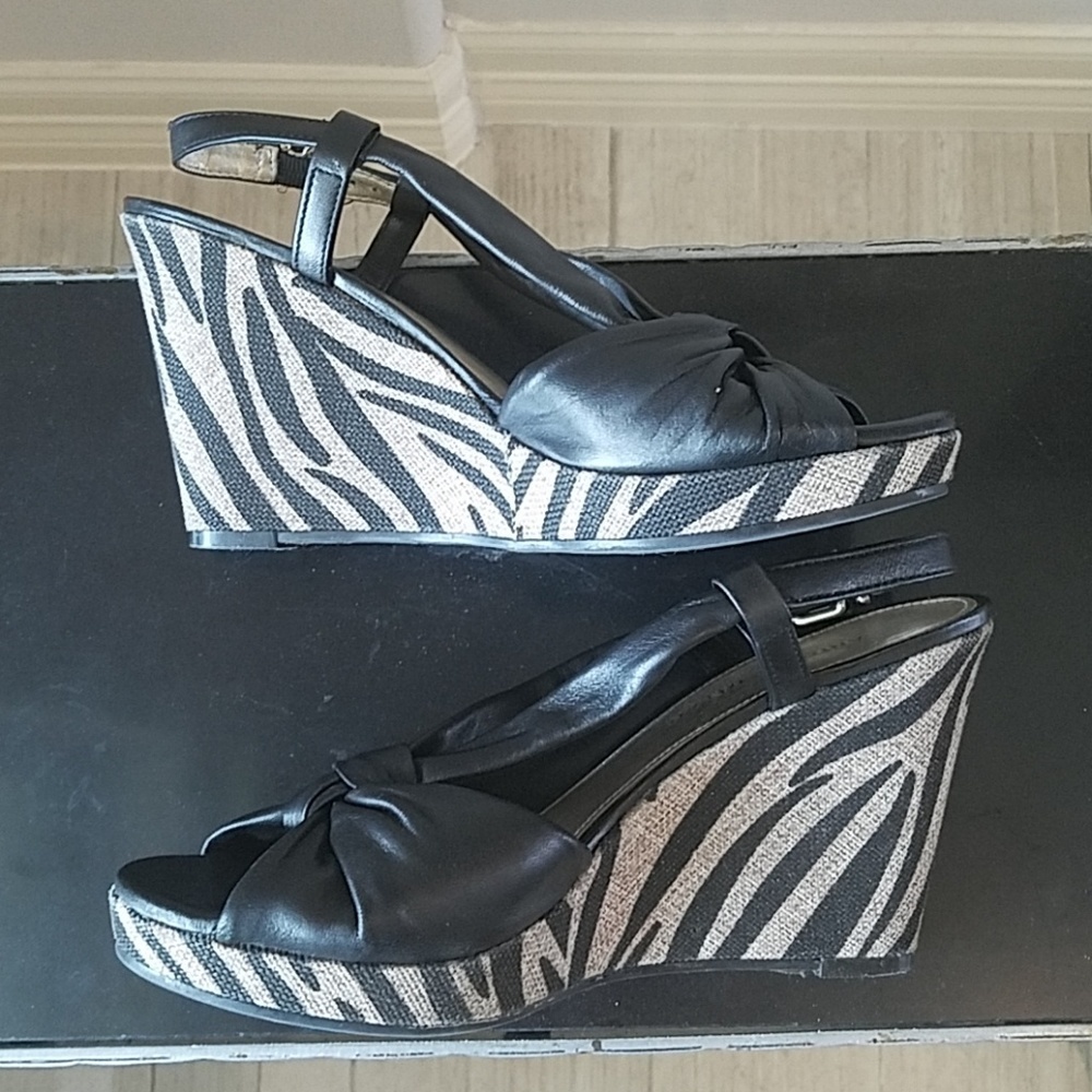 Antonio Melani Zebra Wedge - Picture 2 of 8